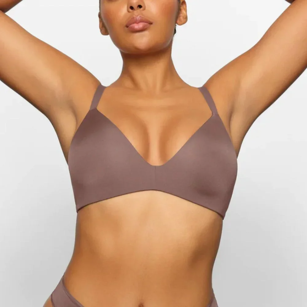 SKIMS Wireless Scoop Neck Bra in Mauve Brown - Picture 2 of 9